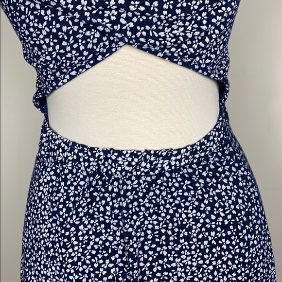 CLUB L ASOS skater floral cross back dress - Picture 5 of 16